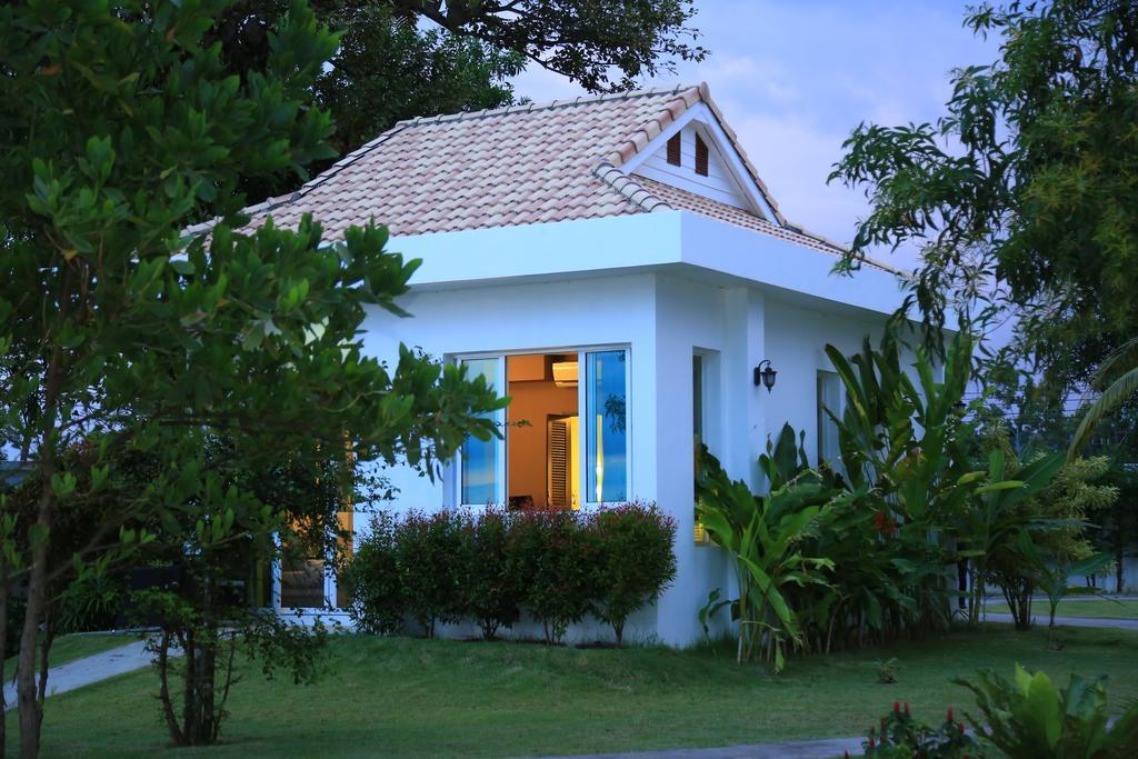 Mango Beach Resort トラート エクステリア 写真
