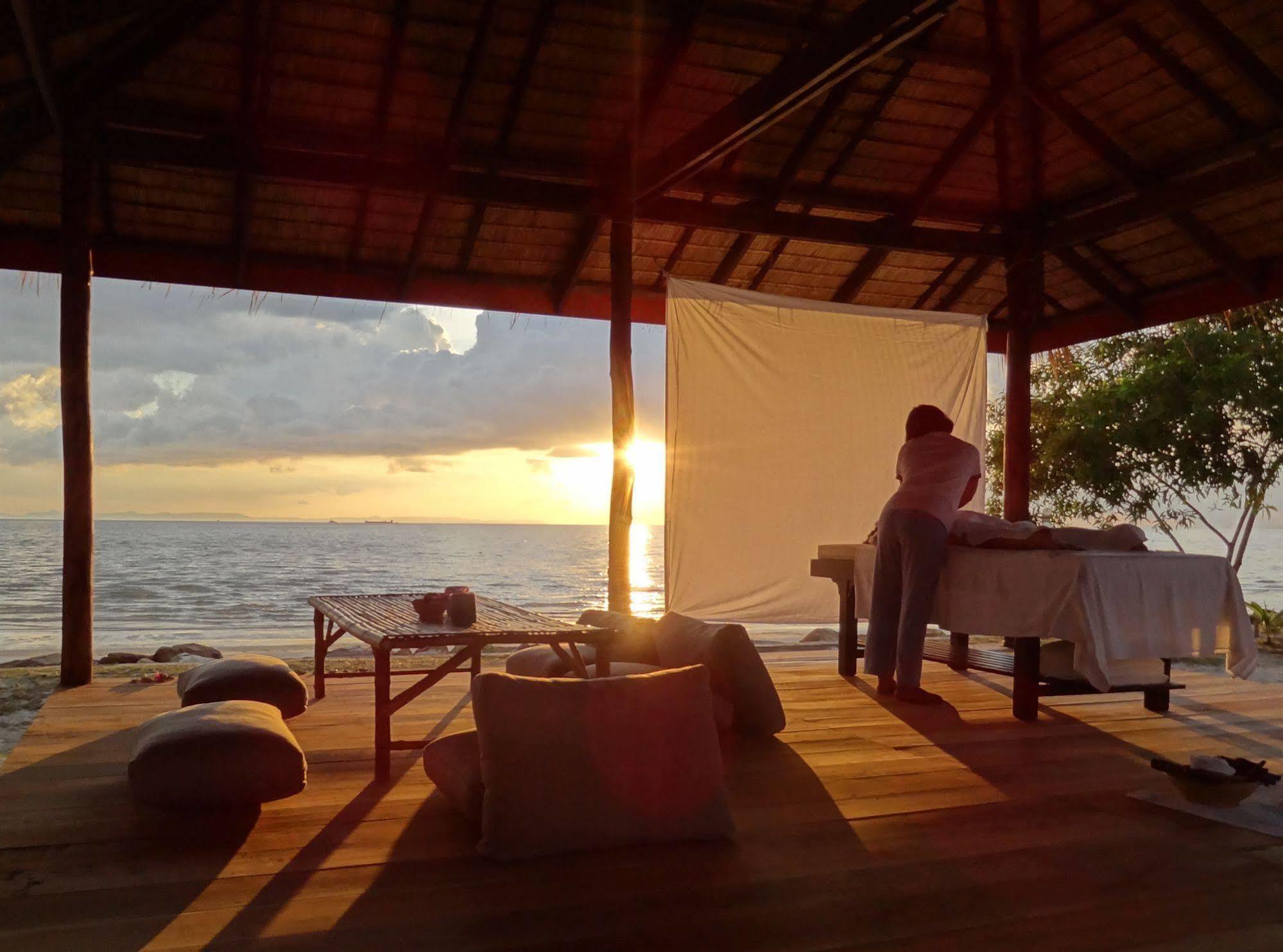 Mango Beach Resort トラート エクステリア 写真